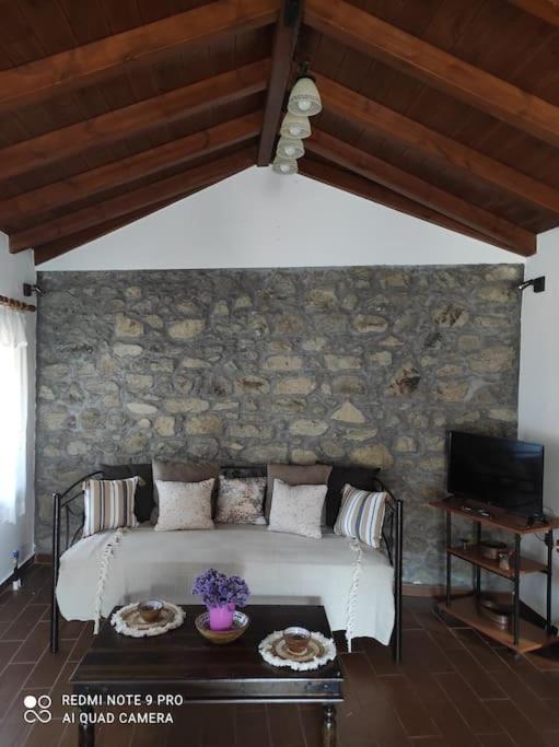 Villa Petroula Kontias Ngoại thất bức ảnh